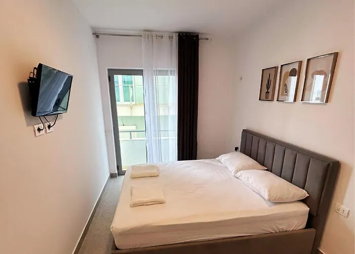 Rana Hedhun Apartment